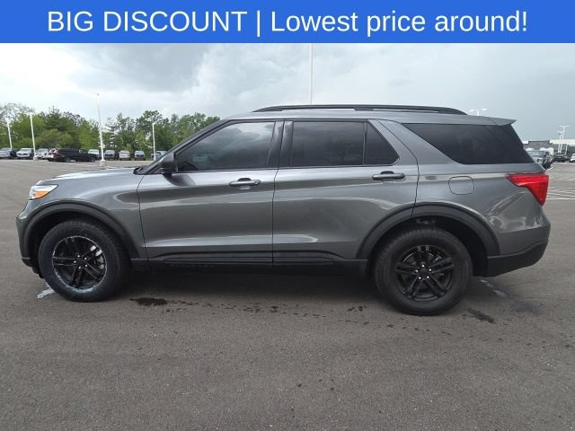 Used 2023 Ford Explorer XLT AWD/4WD image 17