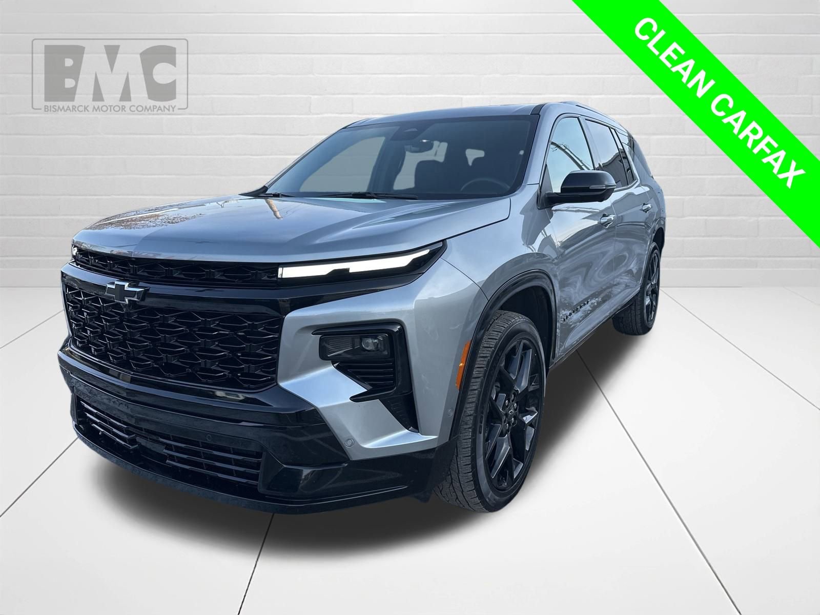 Used 2024 Chevrolet Traverse RS