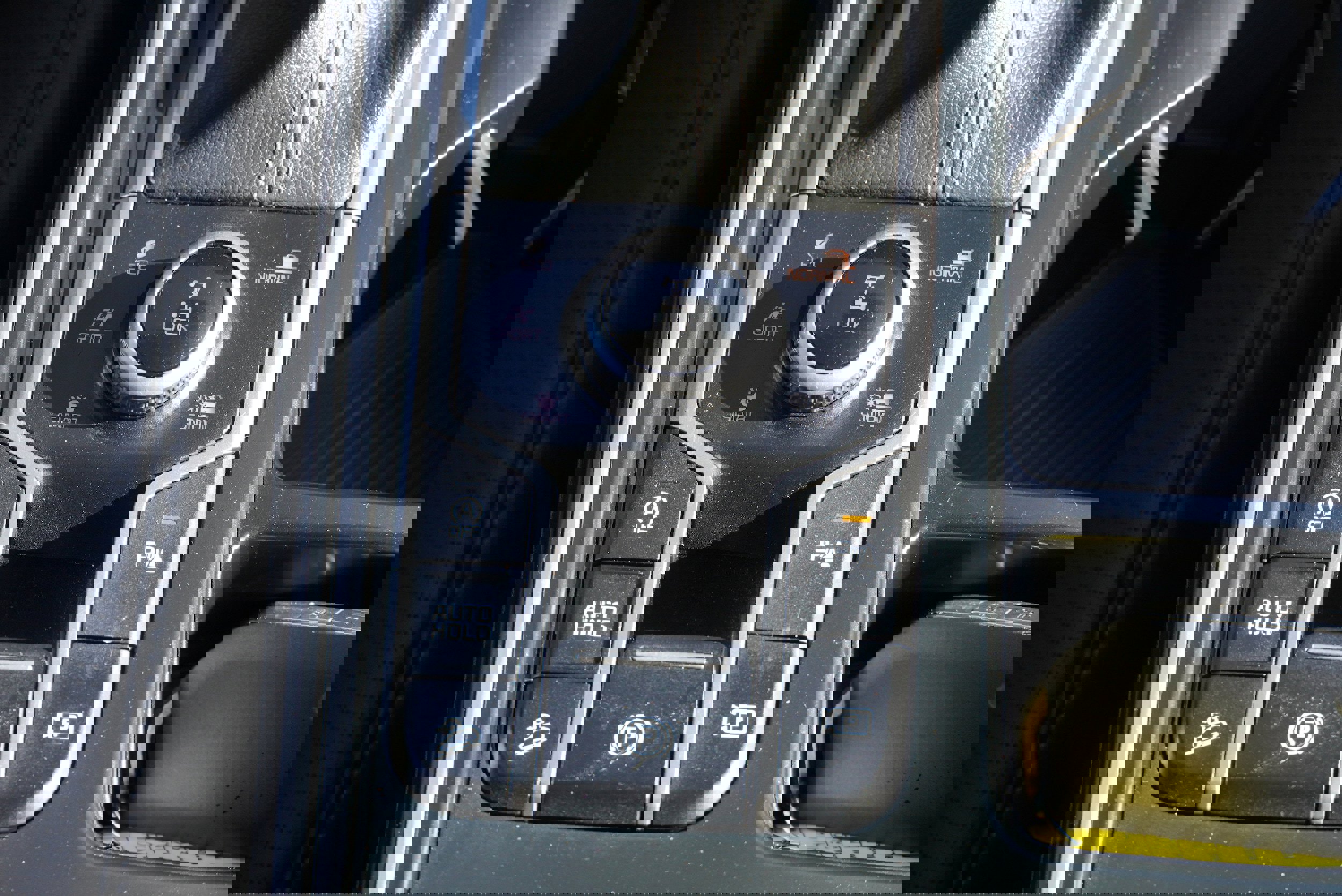 Used 2024 Kia Sorento S image 39