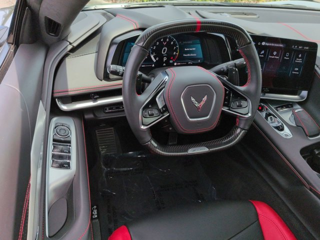 Used 2025 Chevrolet Corvette Z06 RWD image 15