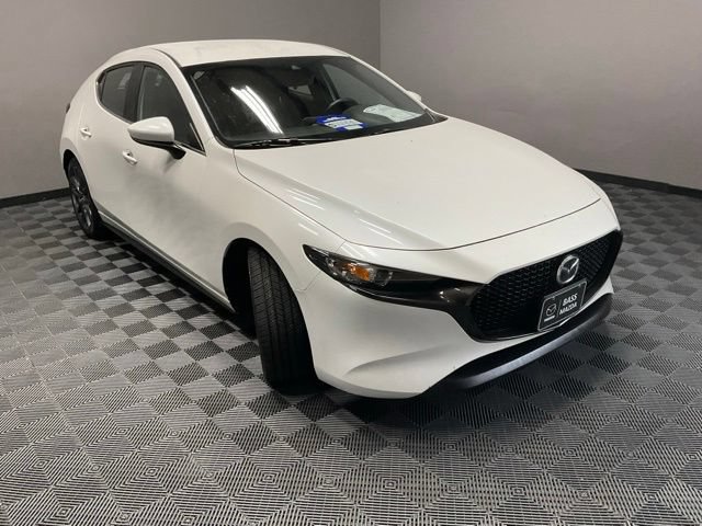 Used 2019 MAZDA MAZDA3 AWD Hatchback image 2