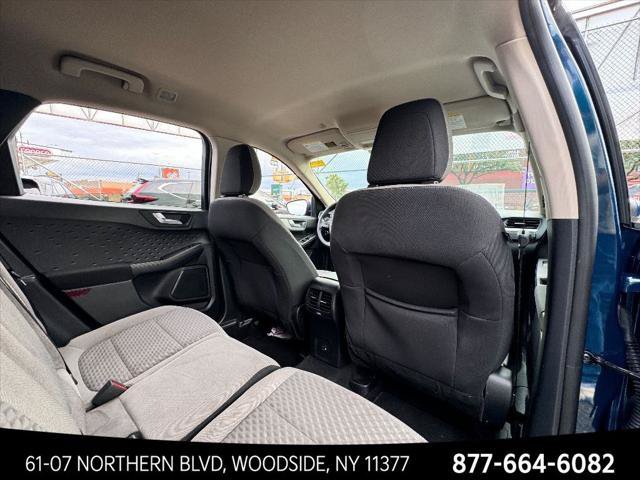 Used 2020 Ford Escape SE AWD/4WD image 30
