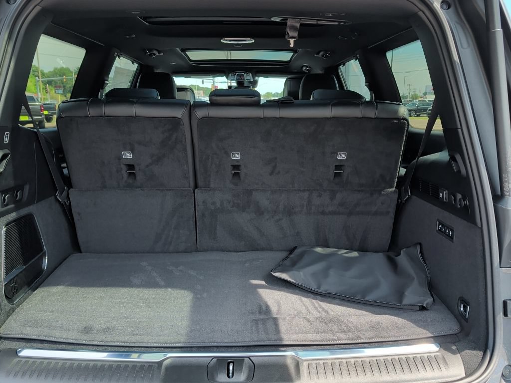 New 2026 Jeep Grand Wagoneer Summit AWD/4WD image 44