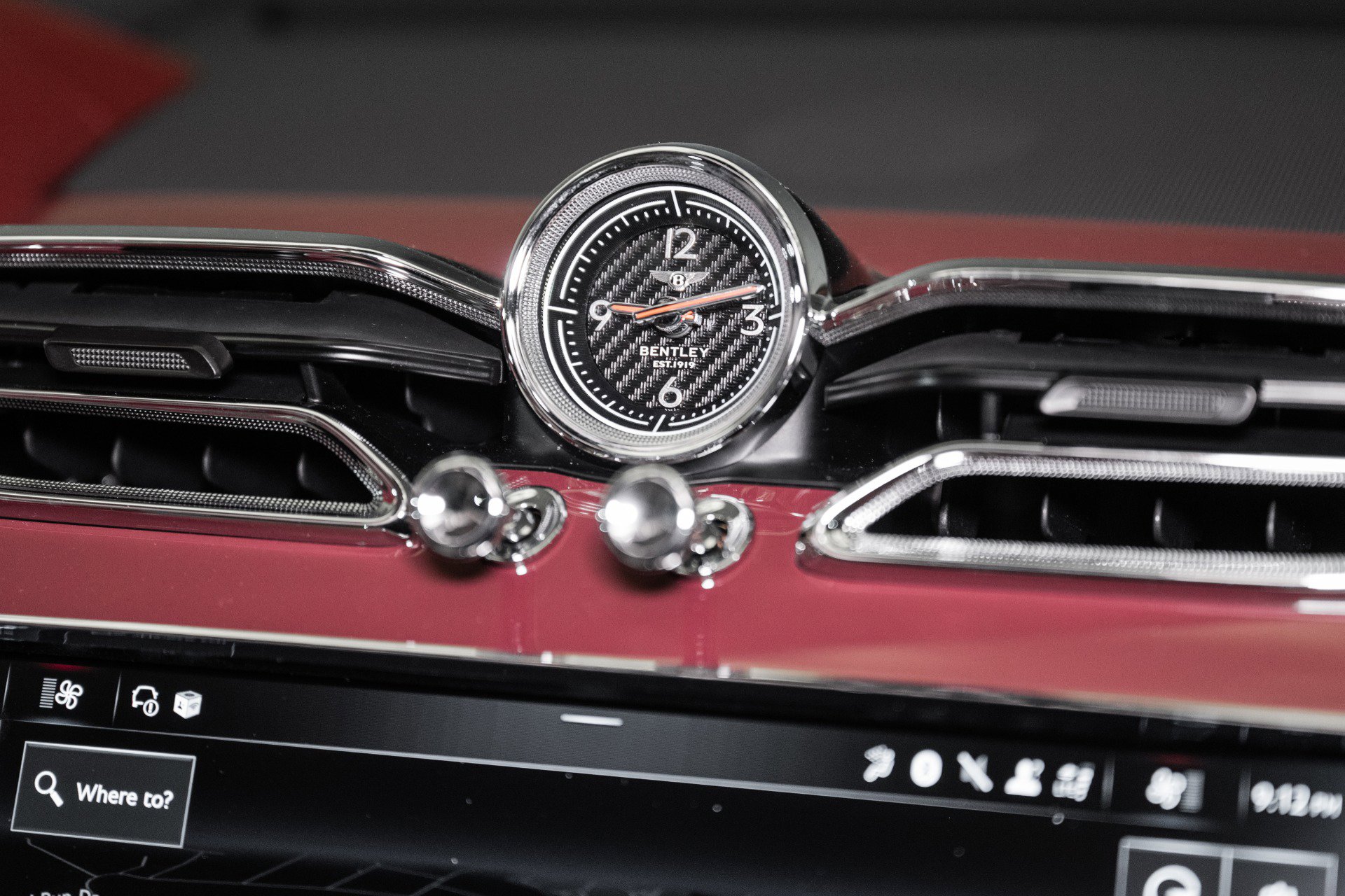 New 2025 Bentley Bentayga image 37