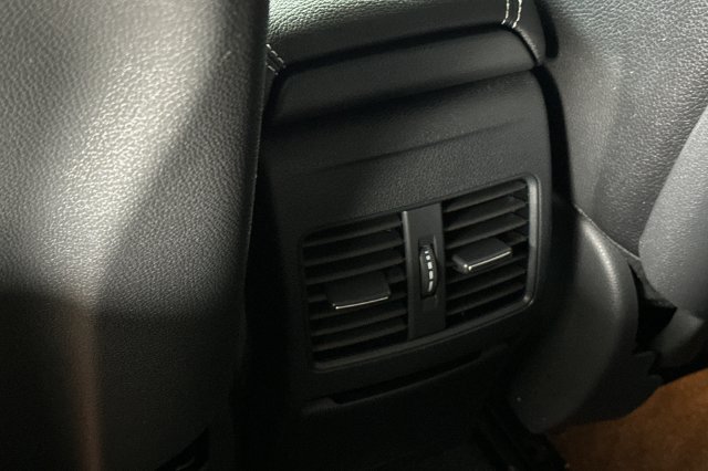 Used 2017 Mercedes-Benz CLA 250 4MATIC image 15
