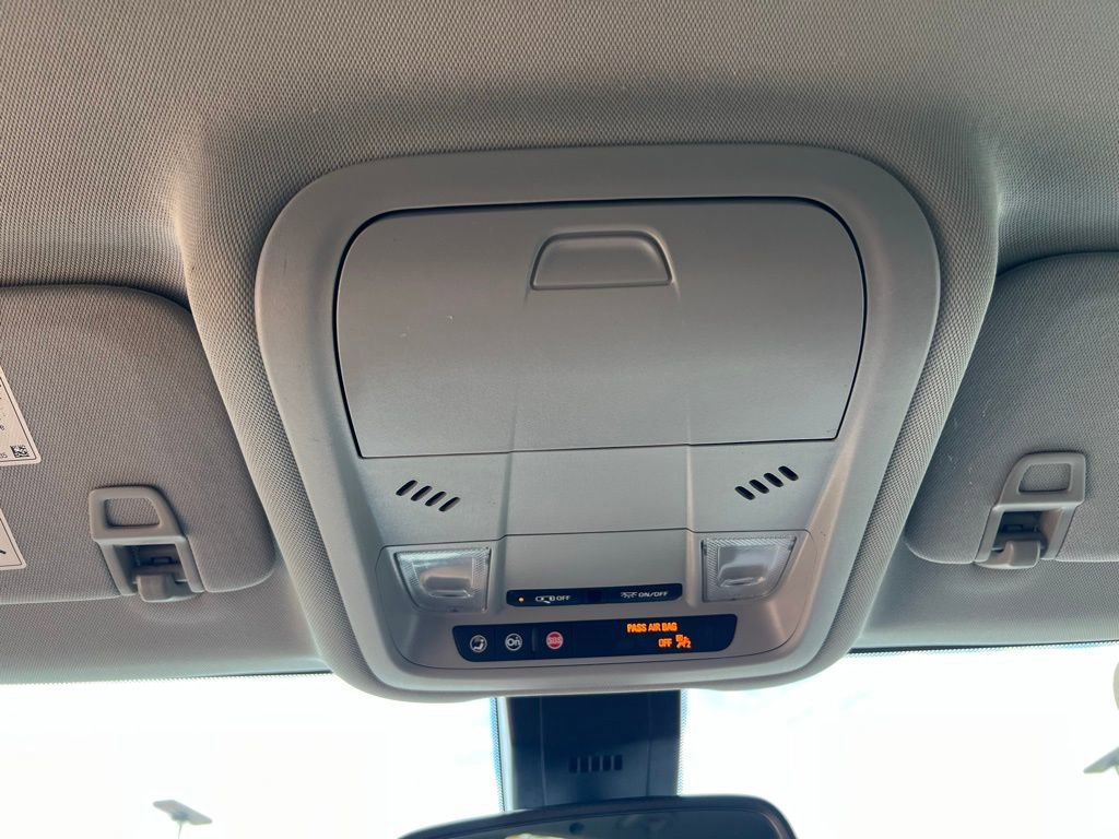 Used 2020 GMC Terrain SLT image 35