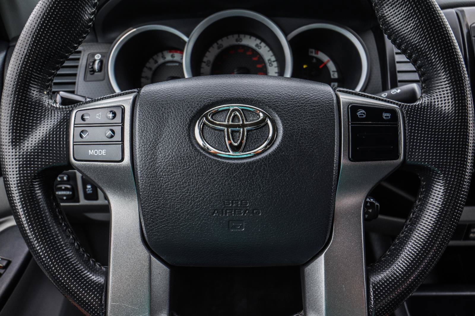 Used 2013 Toyota Tacoma 2WD Access Cab w/ Convenience Pkg image 8