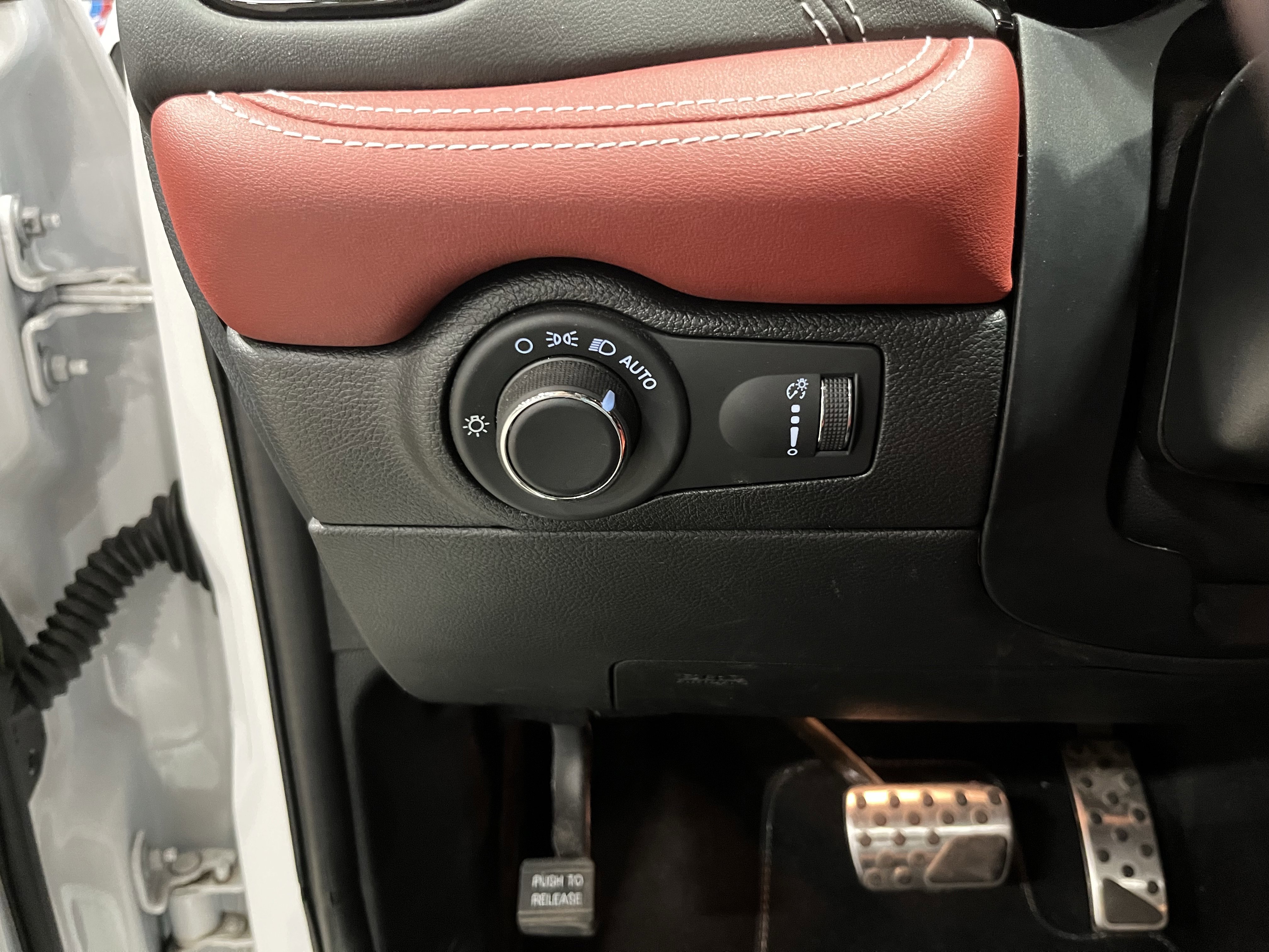 Used 2024 Dodge Durango SRT Hellcat image 24