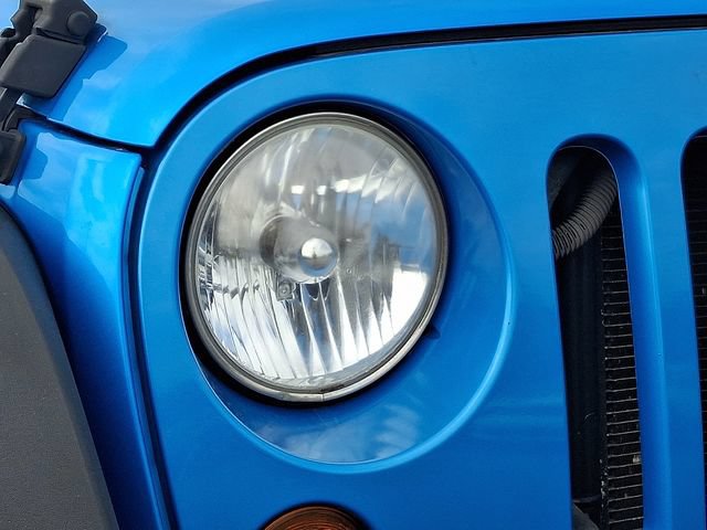 Used 2010 Jeep Wrangler Sport AWD/4WD image 9