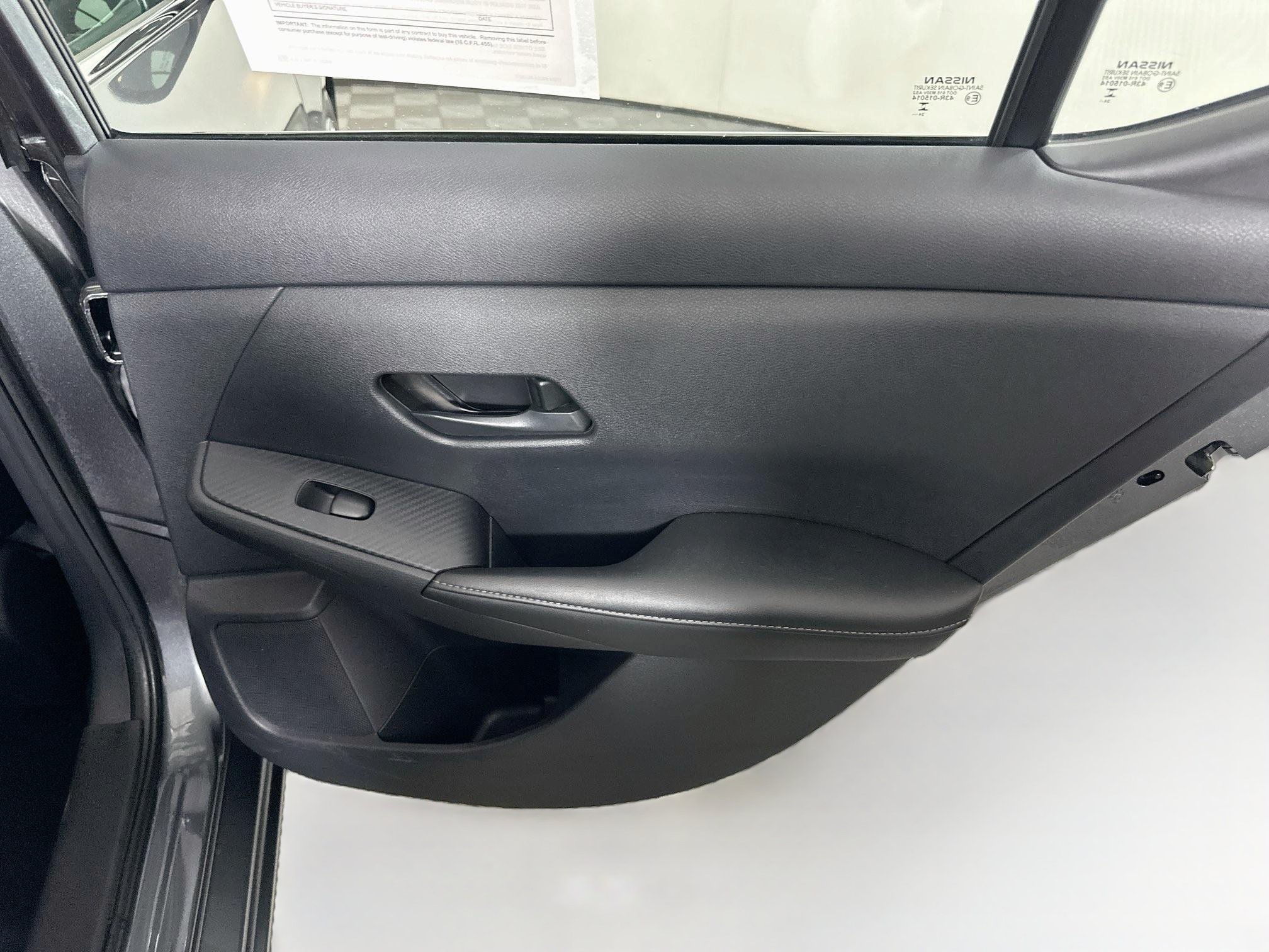 Used 2025 Nissan Sentra S FWD image 27