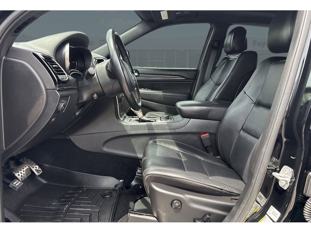 Used 2020 Jeep Grand Cherokee High Altitude AWD/4WD image 16
