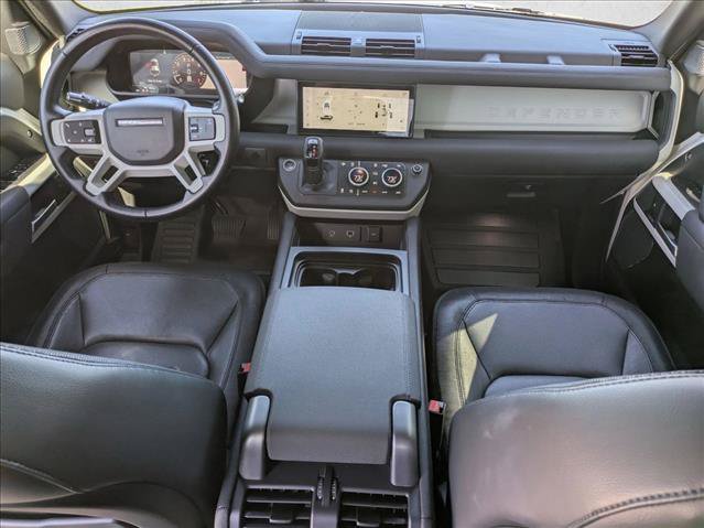 Used 2022 Land Rover Defender 110 X-Dynamic SE AWD/4WD image 19