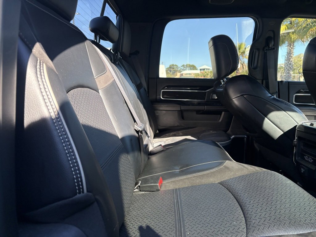 Used 2022 RAM 3500 Laramie w/ Night Edition image 15