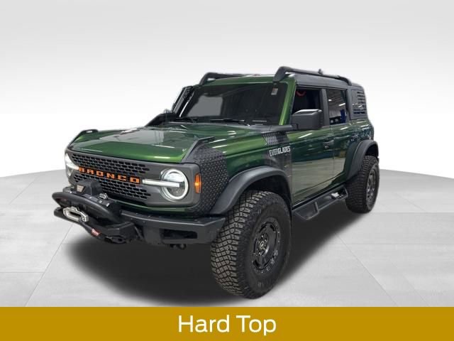 Used 2022 Ford Bronco Everglades image 4