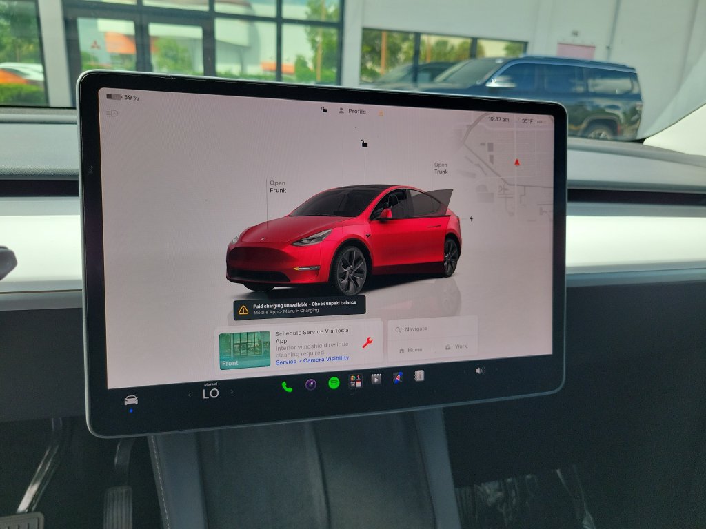 Used 2024 Tesla Model Y Long Range AWD/4WD image 33