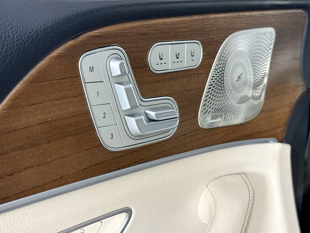 Used 2023 Mercedes-Benz GLS 450 4MATIC image 23