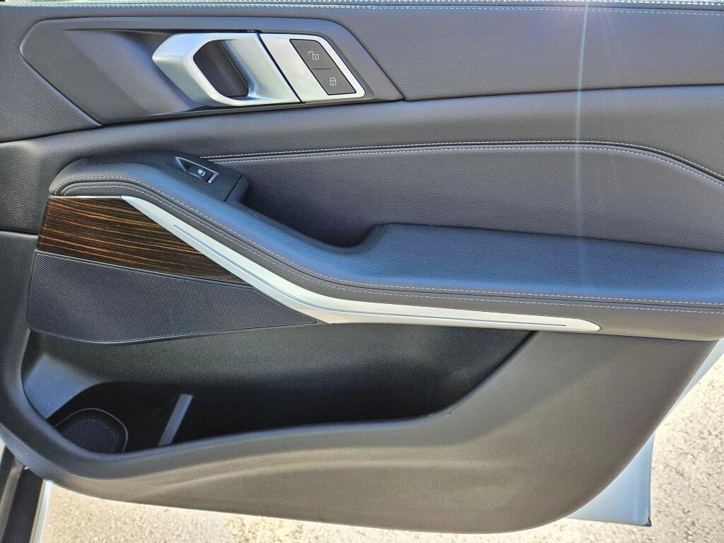 Used 2019 BMW X5 xDrive40i w/ Convenience Package image 13