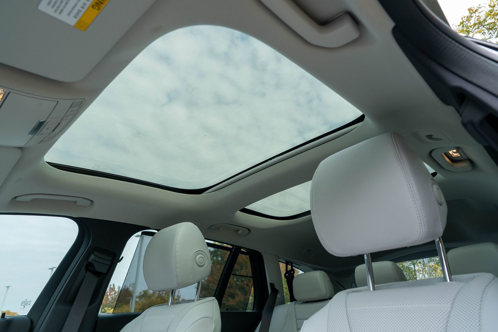 Used 2023 Mercedes-Benz E 450 4MATIC All-Terrain Wagon image 27