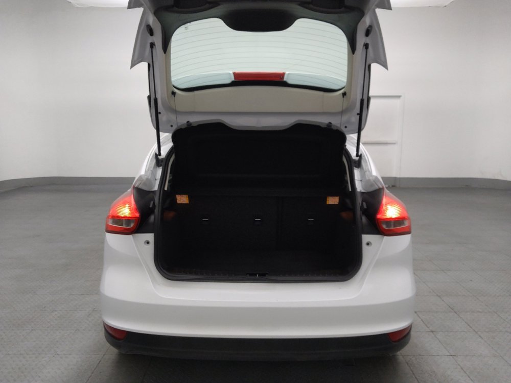 Used 2016 Ford Focus SE FWD image 29