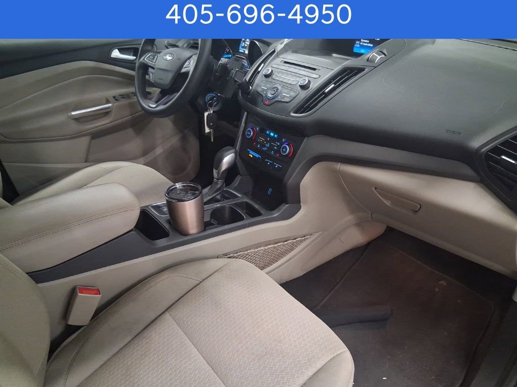 Used 2018 Ford Escape SE image 11