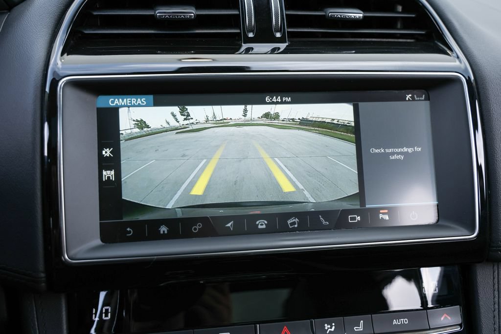 Used 2020 Jaguar F-PACE Prestige AWD/4WD image 12