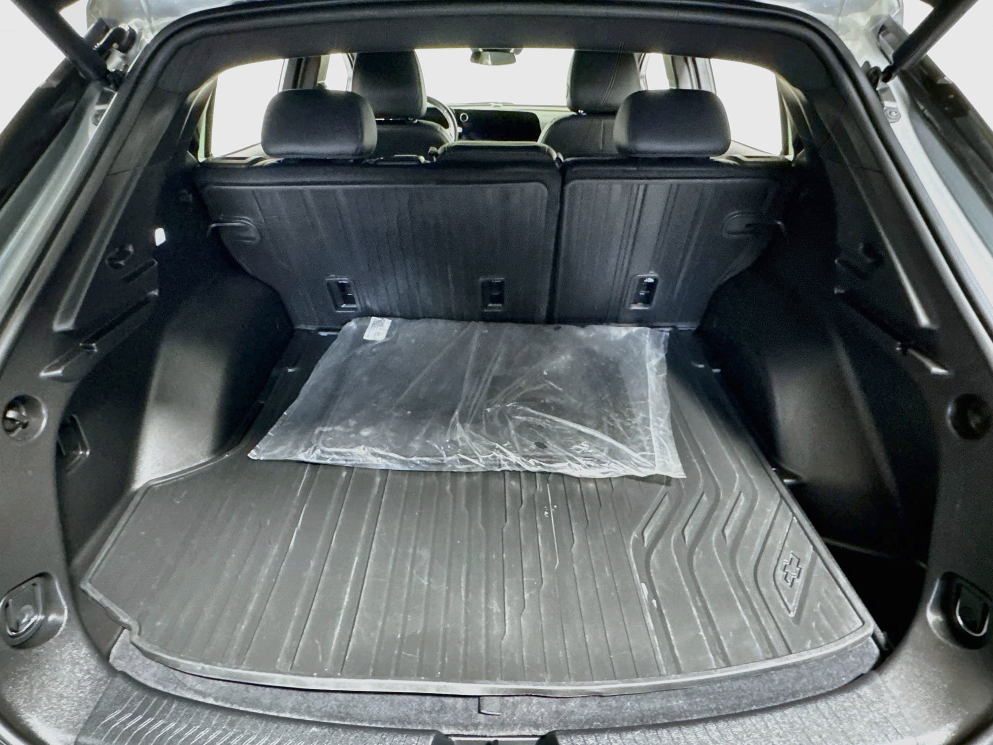 Used 2025 Chevrolet Equinox EV LT FWD image 25