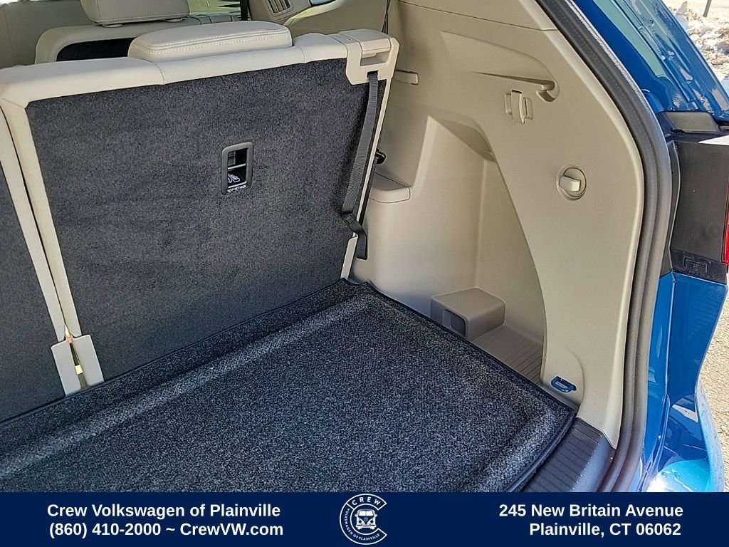 Certified 2025 Volkswagen Atlas SEL image 54