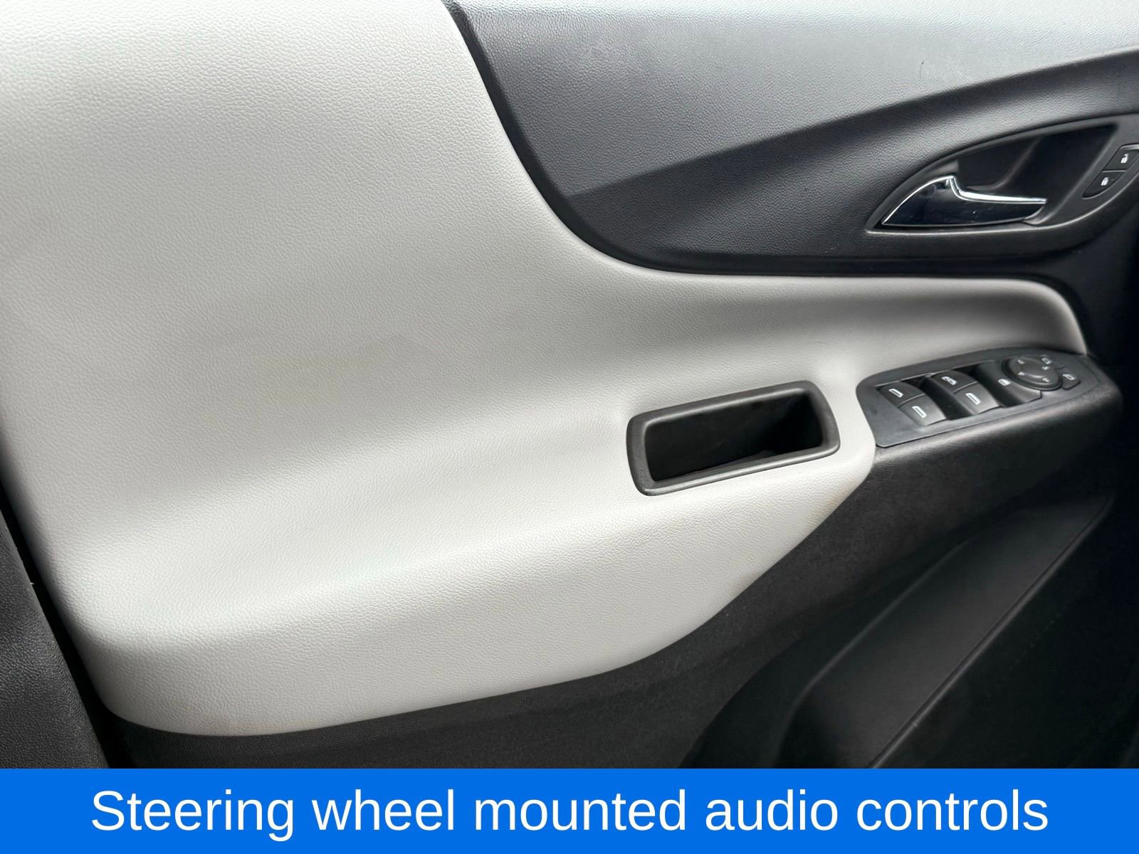 Used 2019 Chevrolet Equinox LT image 30