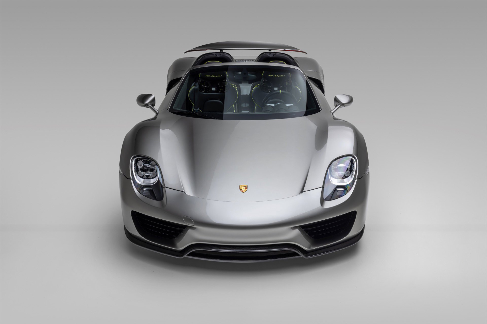 Used 2015 Porsche 918 Spyder AWD/4WD image 24