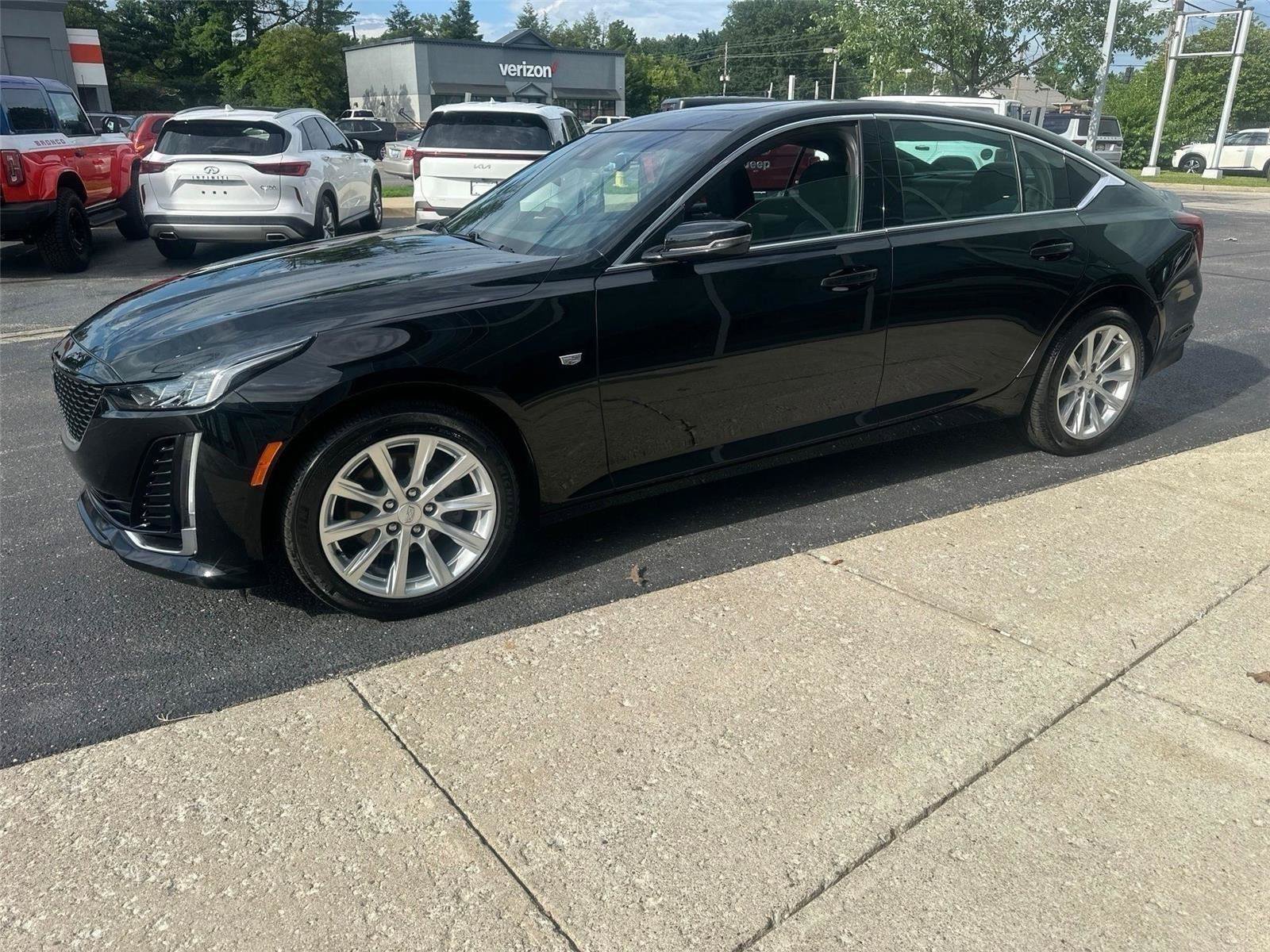Used 2023 Cadillac CT5 Luxury w/ Sun And Sound Package AWD/4WD image 6