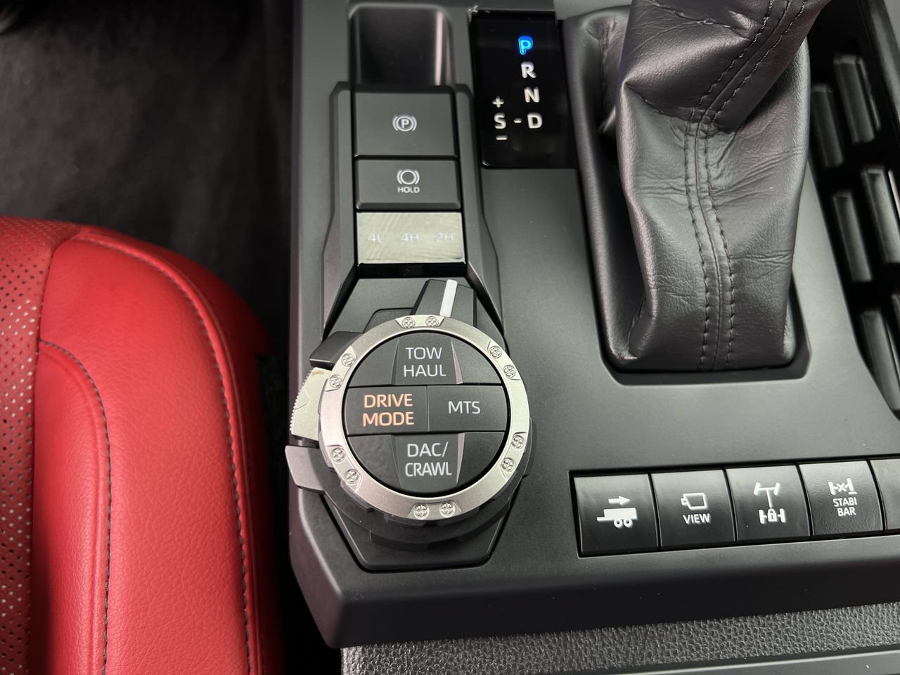 Used 2025 Toyota Tacoma TRD Pro AWD/4WD image 19
