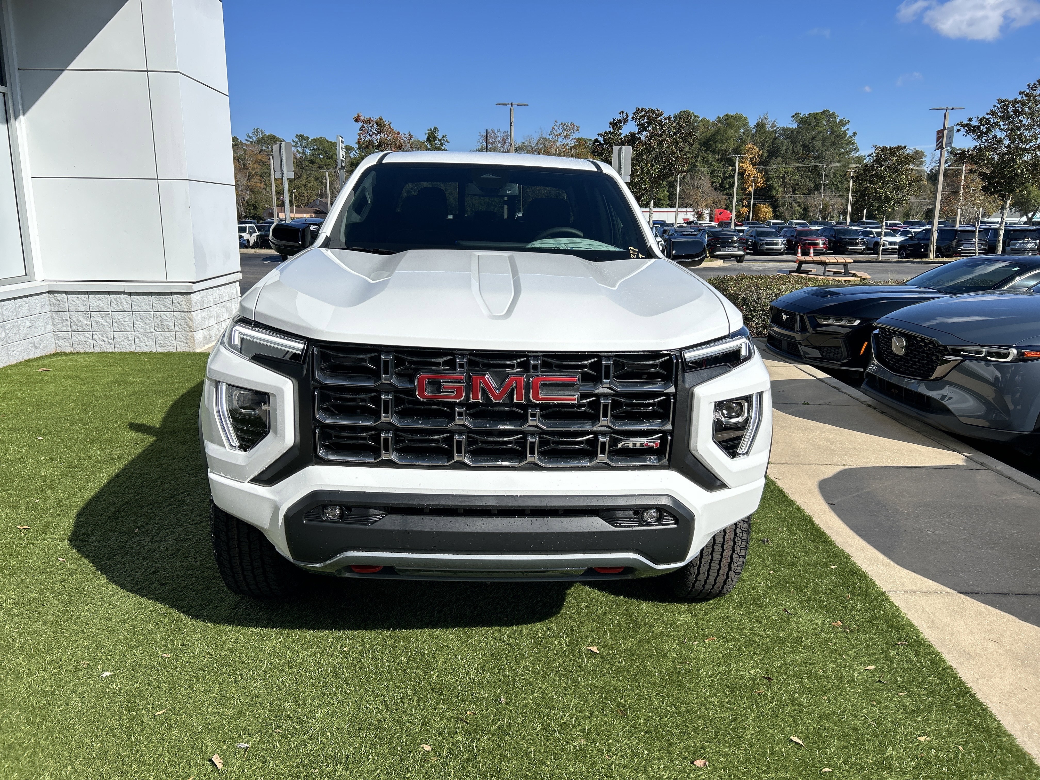 New 2026 GMC Canyon AT4 image 3