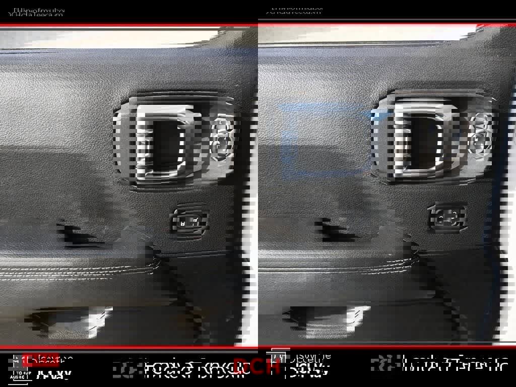 Used 2023 Jeep Gladiator Overland image 15