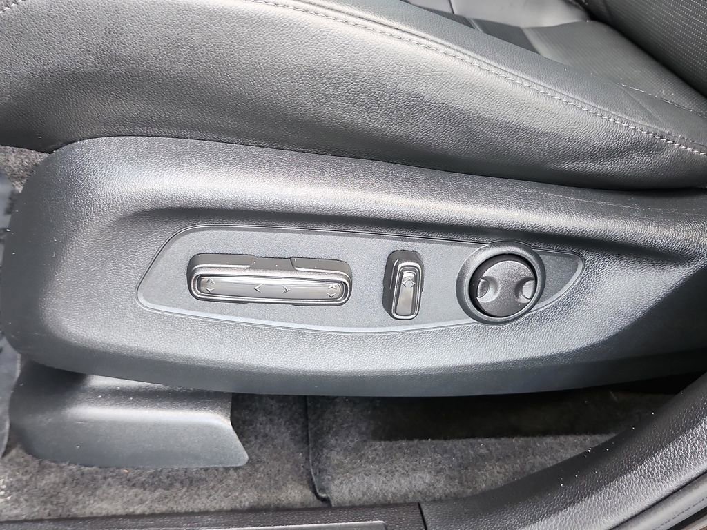 Used 2023 Honda CR-V EX-L image 24