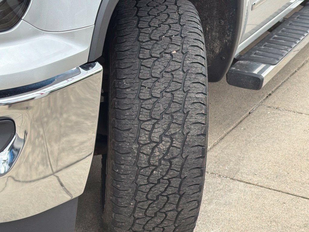 Used 2017 GMC Sierra 1500 SLT AWD/4WD image 11