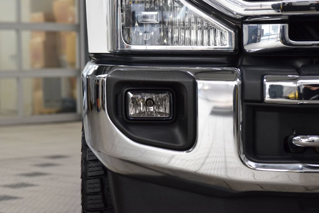 Used 2022 Ford F350 Lariat w/ Lariat Ultimate Package AWD/4WD image 13