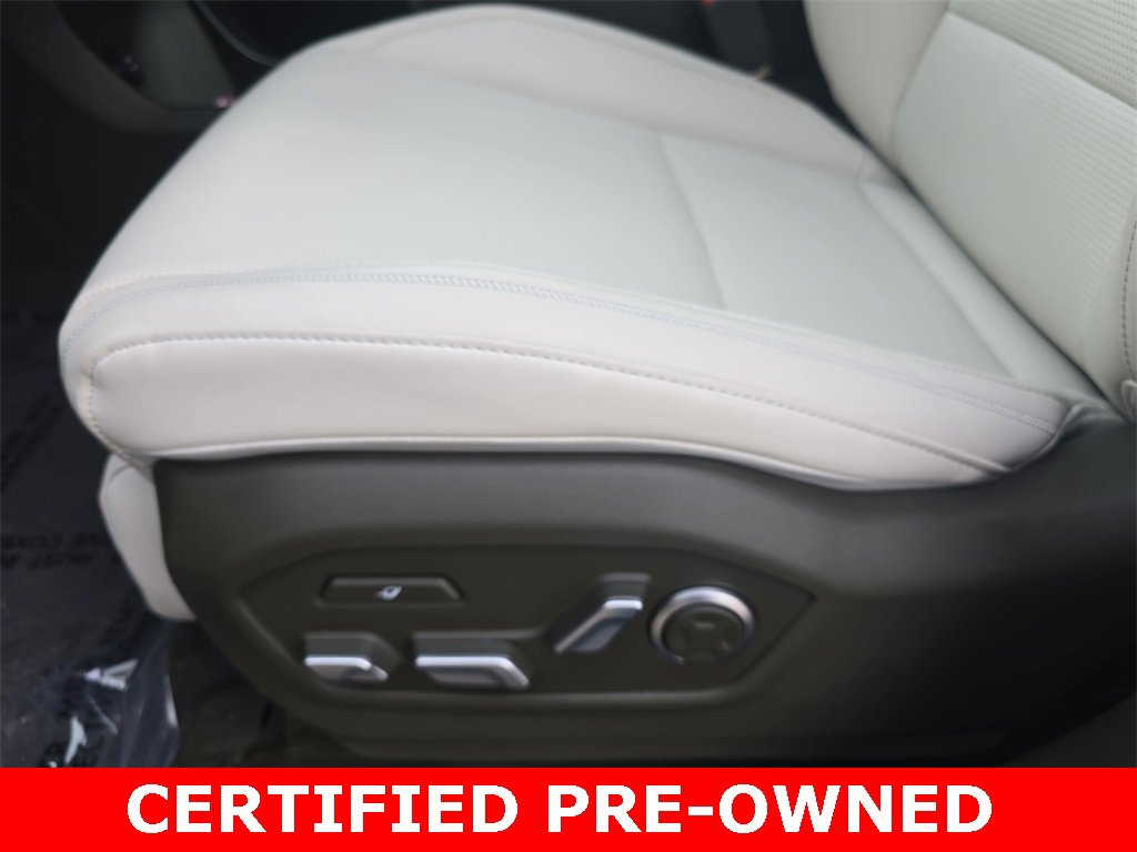 Used 2025 Hyundai Santa Fe Calligraphy image 30