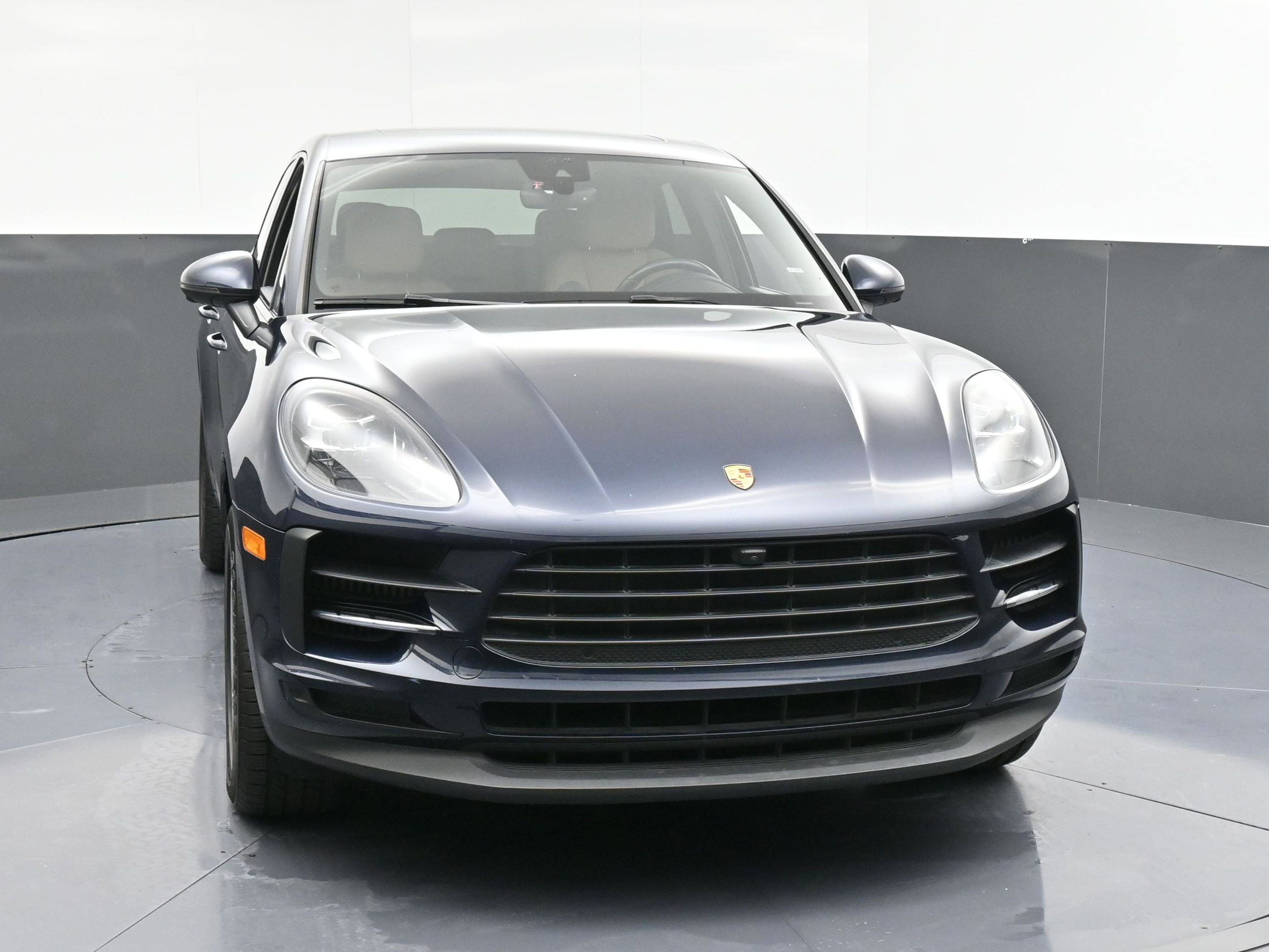 Used 2021 Porsche Macan S video 2