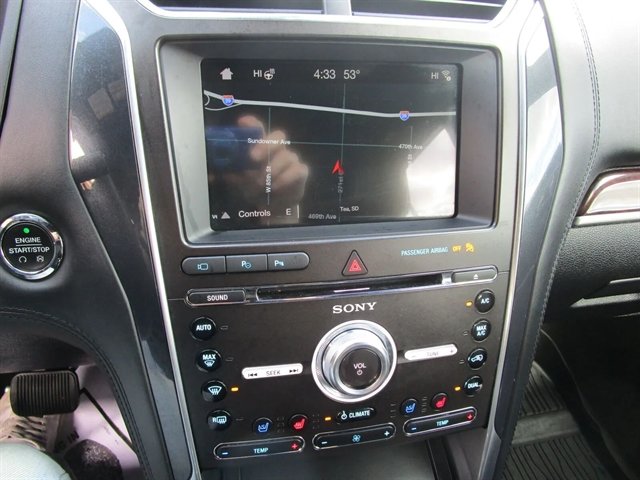 Used 2018 Ford Explorer Platinum AWD/4WD image 12