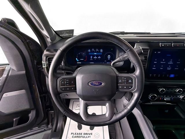 Used 2024 Ford F350 Lariat image 11