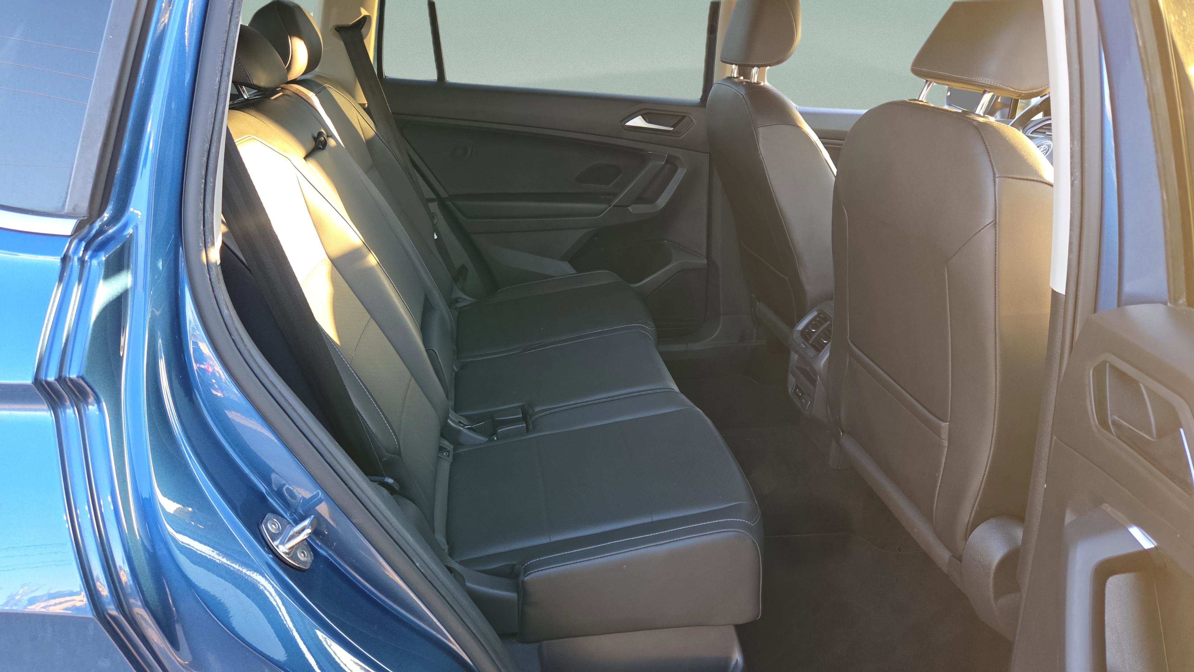 Used 2019 Volkswagen Tiguan S image 18