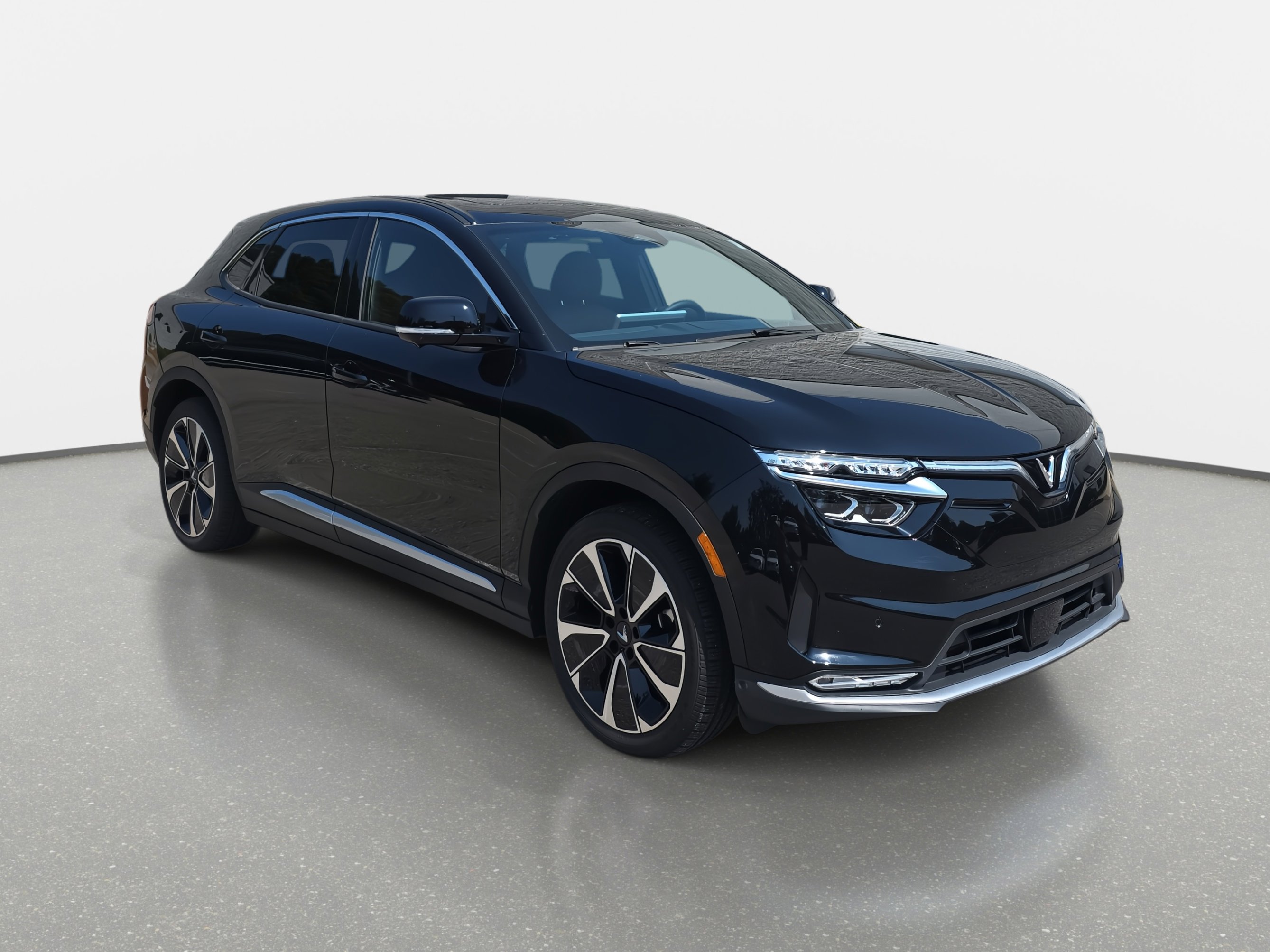 New 2025 VinFast VF 8 Plus image 3