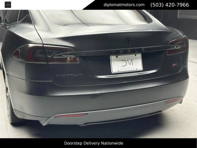 Used 2014 Tesla Model S P85 RWD image 16