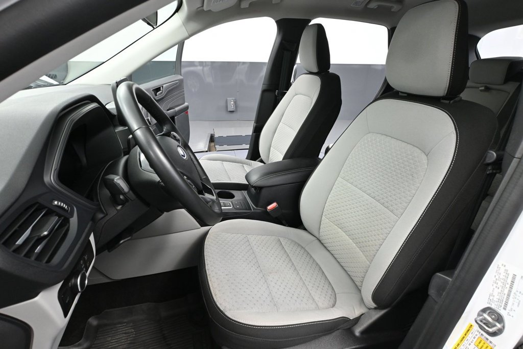 Used 2023 Ford Escape Active w/ Cold Weather Package FWD image 18