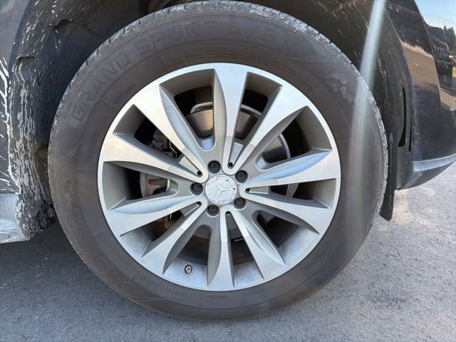 Used 2014 Mercedes-Benz GL 350 BlueTEC 4MATIC image 9