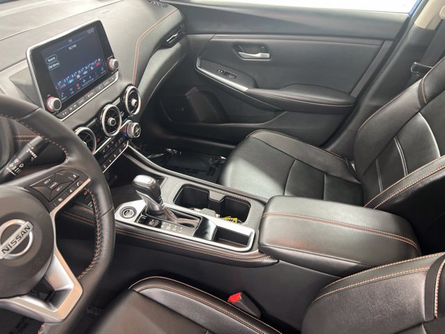 Used 2023 Nissan Sentra SR w/ SR Premium Package FWD image 21