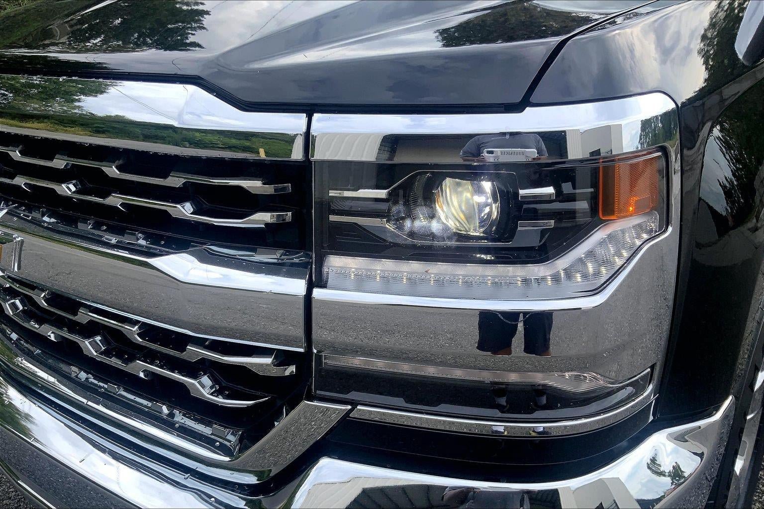 Used 2018 Chevrolet Silverado 1500 LTZ w/ Sport Package AWD/4WD image 27