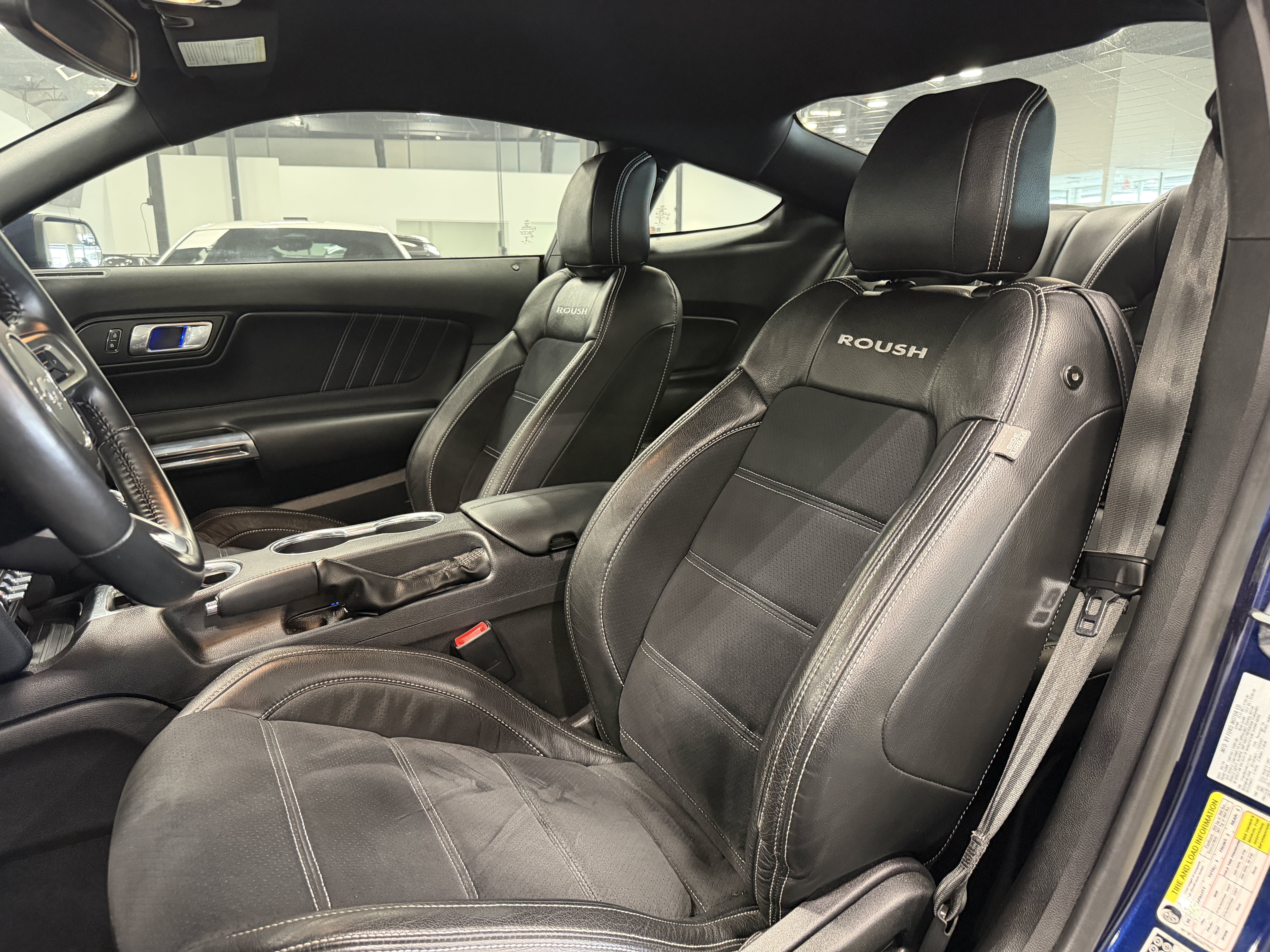 Used 2019 Ford Mustang GT Premium w/ GT Performance Package RWD image 12