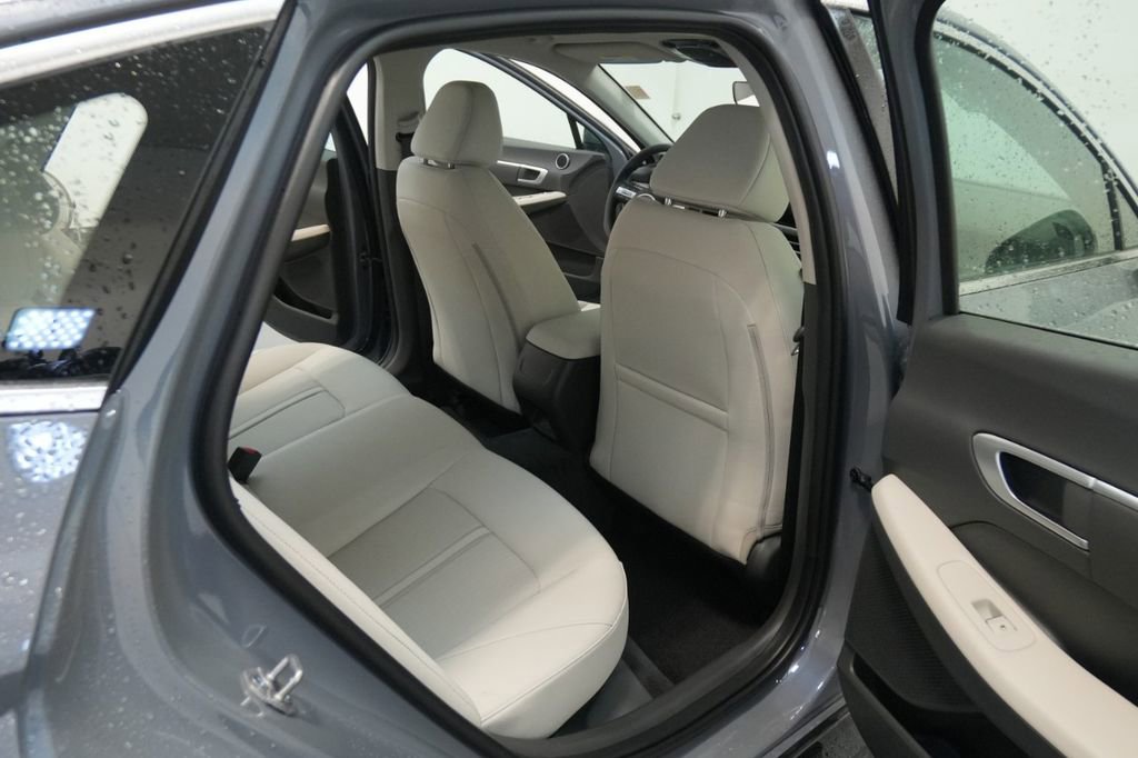 New 2025 Hyundai Sonata SEL image 31