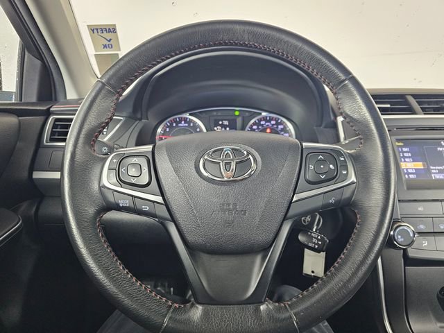 Used 2017 Toyota Camry SE image 27